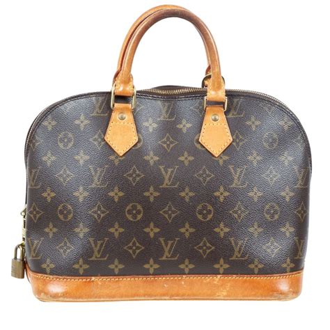 louis vuitton sac alma|louis vuitton alma vintage.